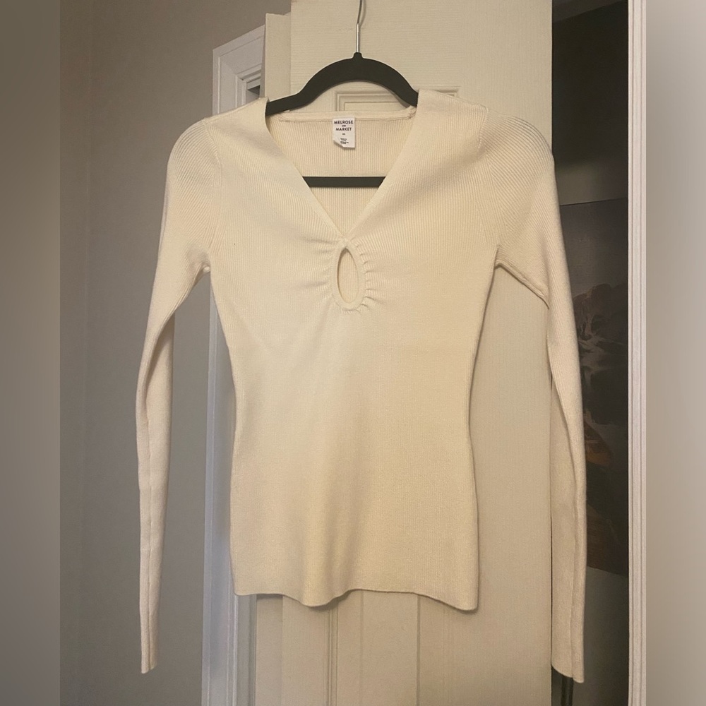 Melrose and Market Cut out Sweater